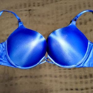 Victoria's Secret Miraculous Plunge push up bra